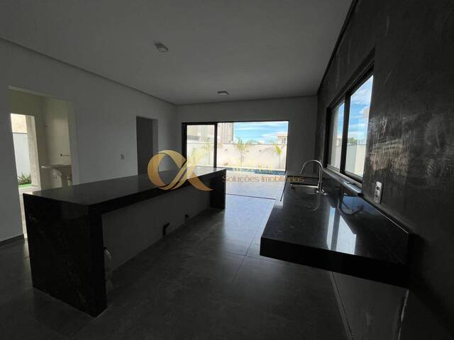 Casa para Venda em Cabo Frio - 4