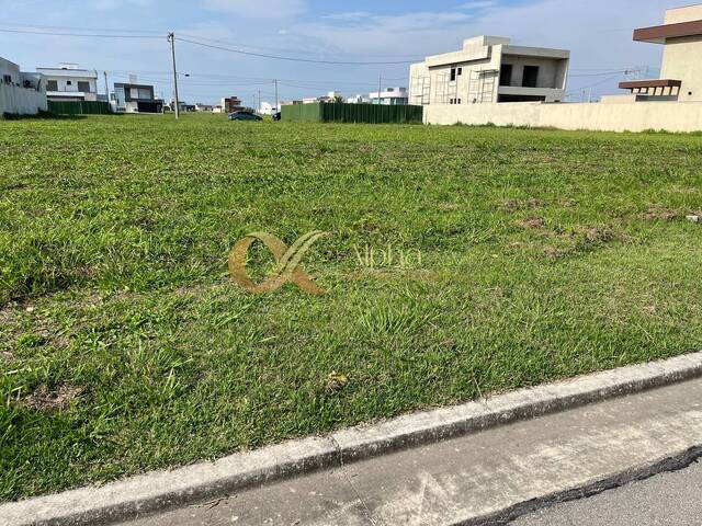 #TE0279 - Terreno em condomínio para Venda em Cabo Frio - RJ