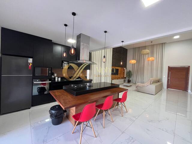 #CA0356 - Casa para Venda em Cabo Frio - RJ