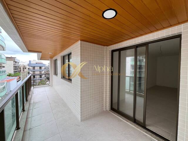 #CO0406 - Cobertura para Venda em Cabo Frio - RJ