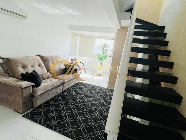 Cobertura para Venda em Cabo Frio - 4