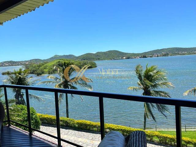 Casa para Venda em Cabo Frio - 3