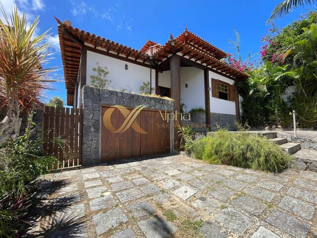 Casa para Venda em Armação dos Búzios - 2