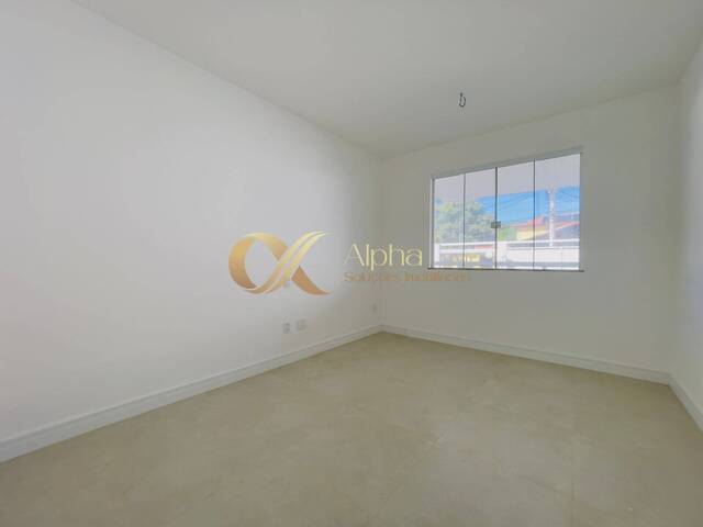 Apartamento para Venda em Cabo Frio - 5