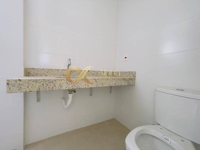 Apartamento para Venda em Cabo Frio - 3
