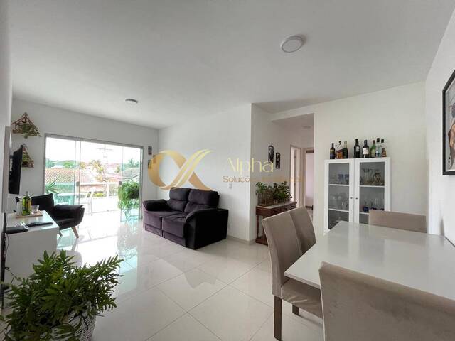 Apartamento para Venda em Cabo Frio - 3