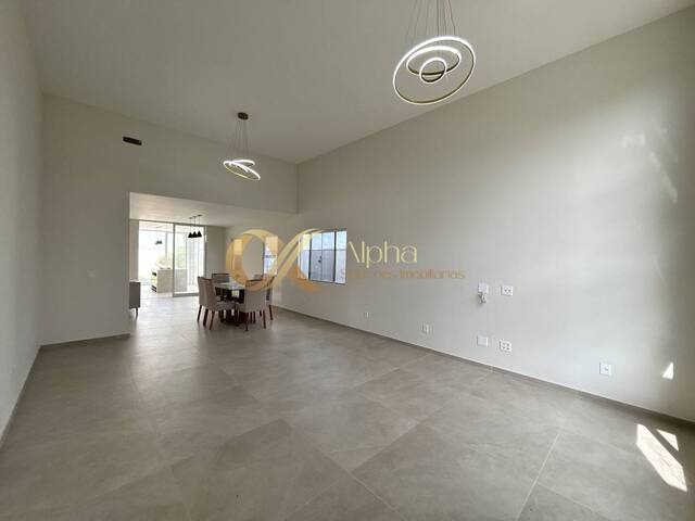 Casa para Venda em Cabo Frio - 3