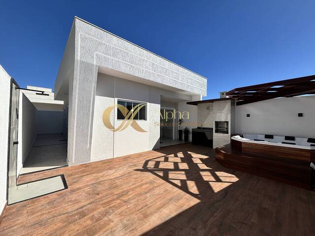 #CA0584 - Casa para Venda em Cabo Frio - RJ