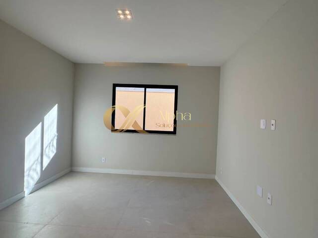 Casa para Venda em São Pedro da Aldeia - 4