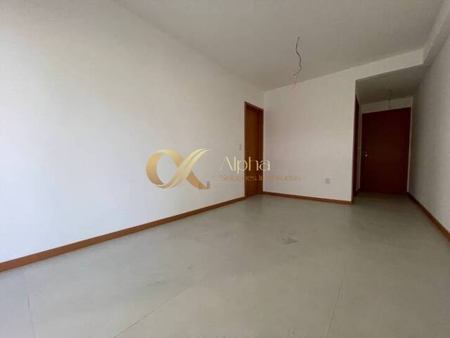 Apartamento para Venda em Cabo Frio - 2