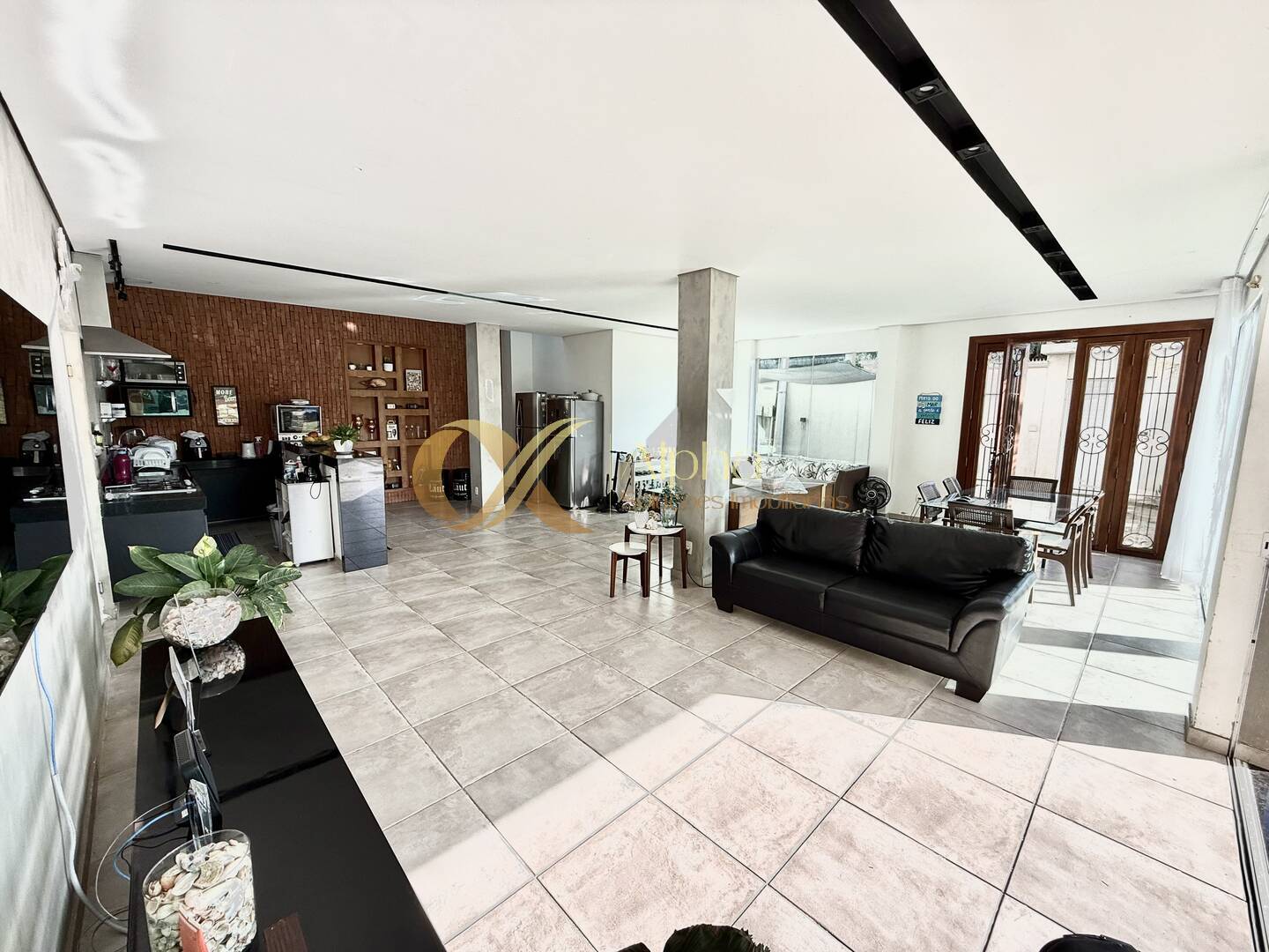 Casa à venda com 13 quartos, 600m² - Foto 12