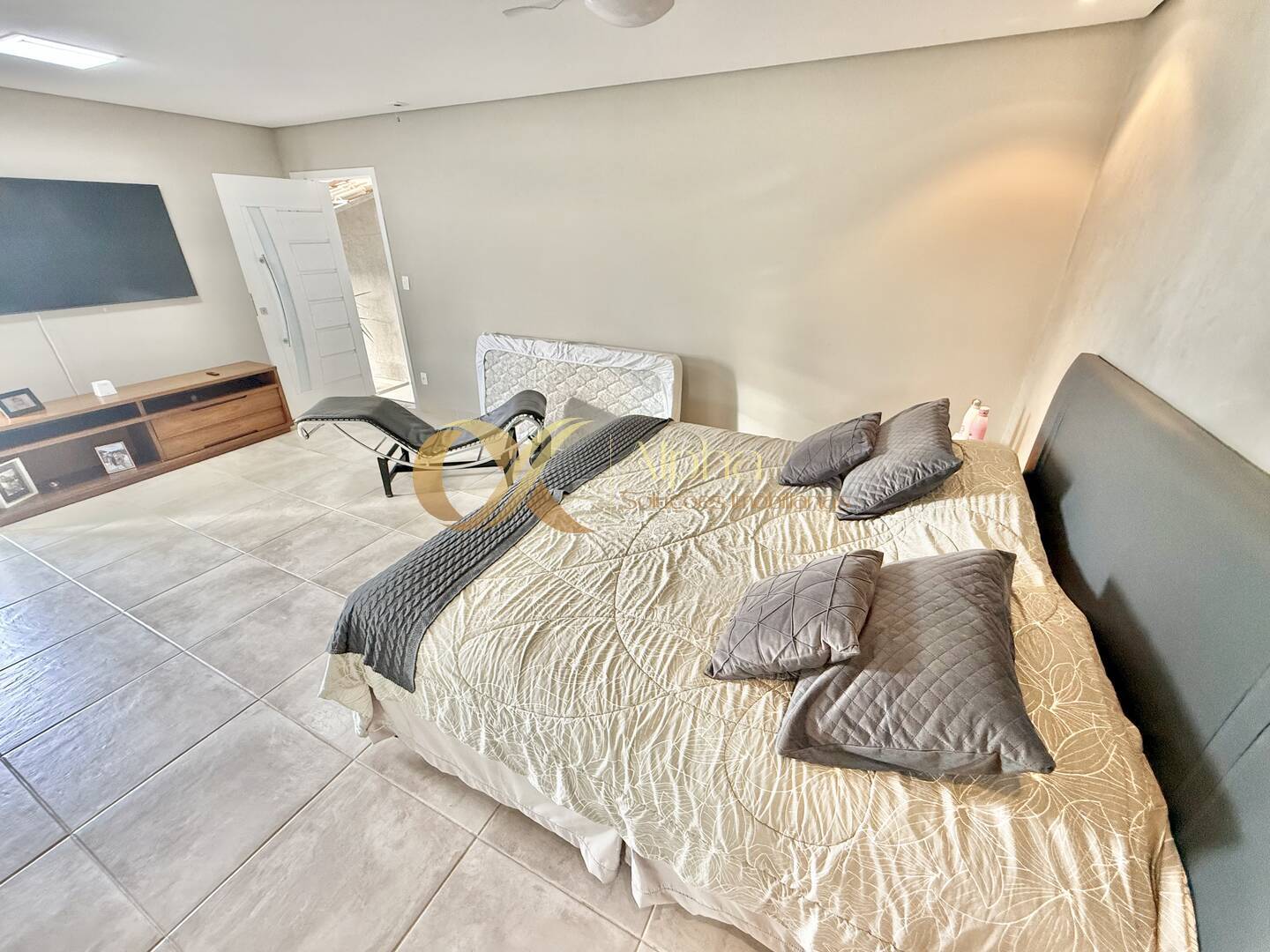 Casa à venda com 13 quartos, 600m² - Foto 45