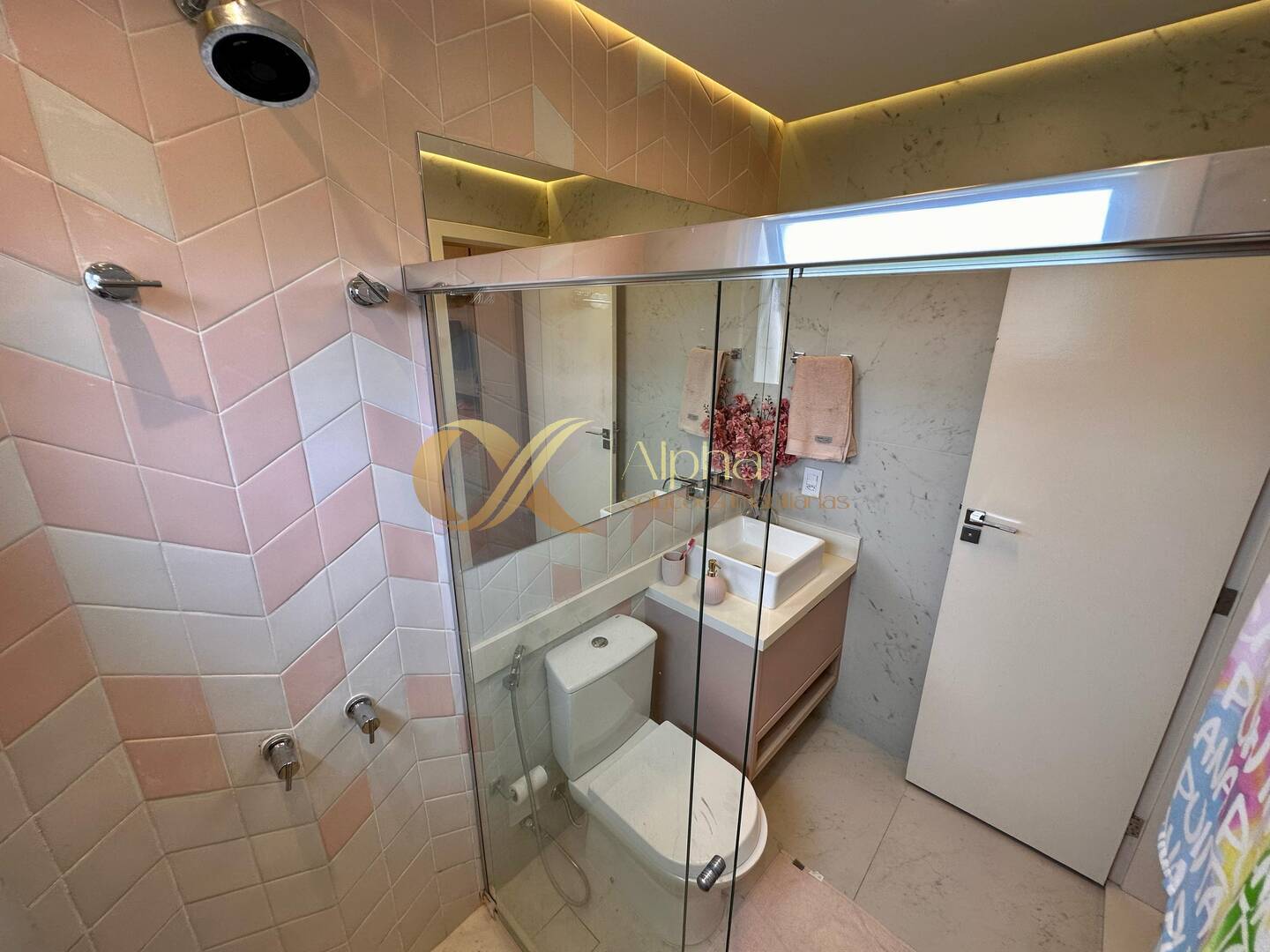 Casa de Condomínio à venda com 4 quartos, 310m² - Foto 10