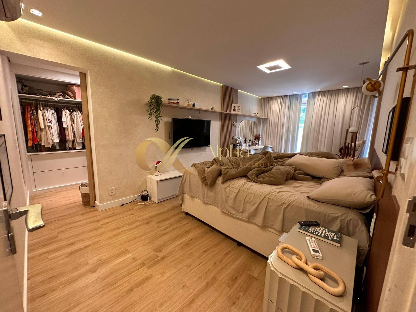 Casa de Condomínio à venda com 4 quartos, 310m² - Foto 11