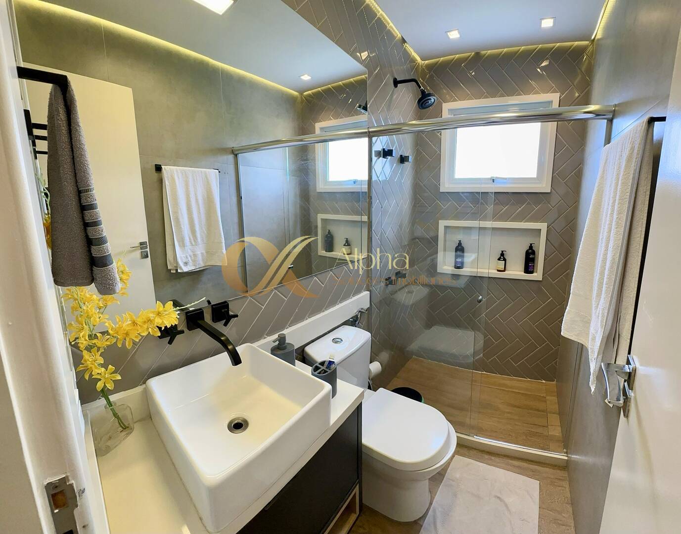 Casa de Condomínio à venda com 4 quartos, 310m² - Foto 14
