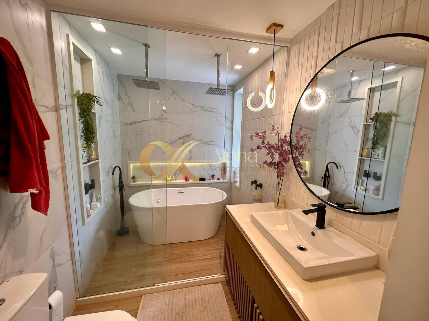 Casa de Condomínio à venda com 4 quartos, 310m² - Foto 18