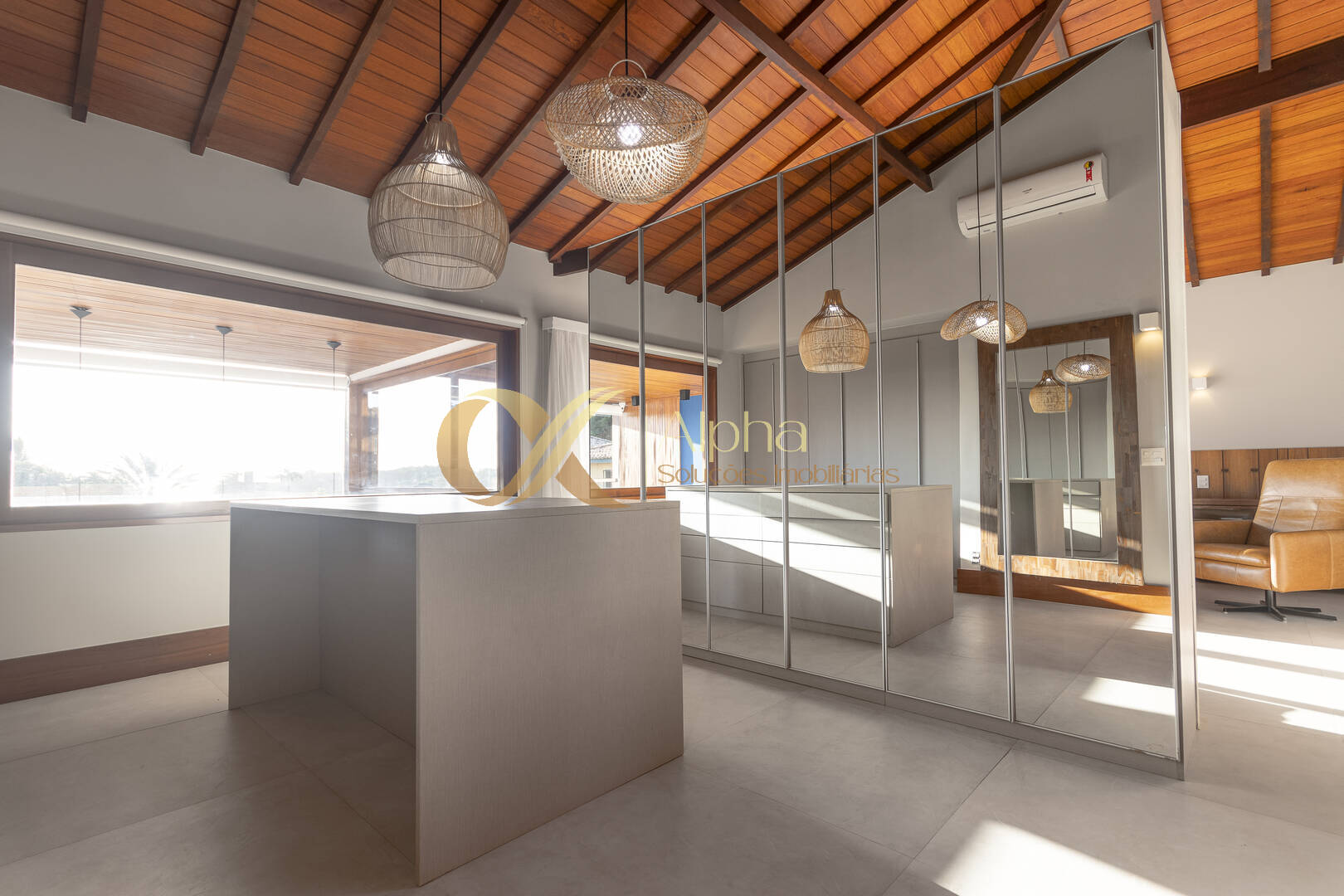 Casa à venda com 6 quartos, 500m² - Foto 13