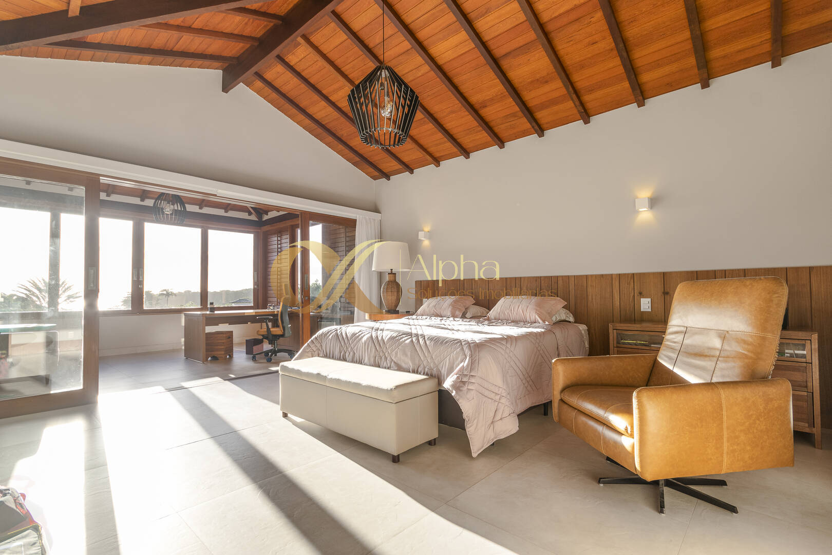 Casa à venda com 6 quartos, 500m² - Foto 24