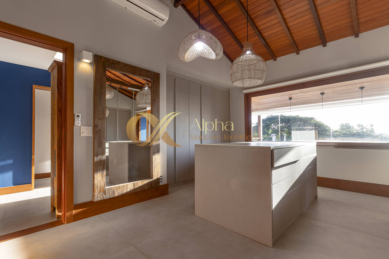 Casa à venda com 6 quartos, 500m² - Foto 12