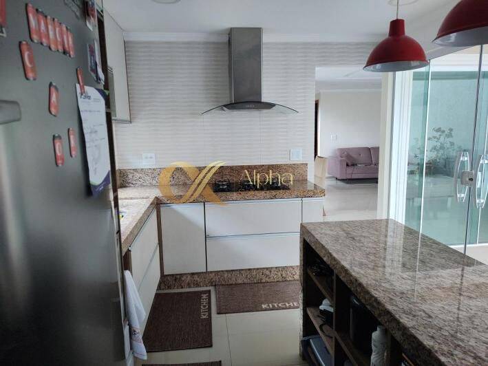 Casa, 5 quartos, 220 m² - Foto 10