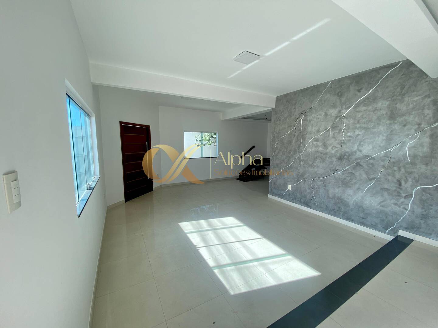 Casa à venda com 3 quartos, 160m² - Foto 7
