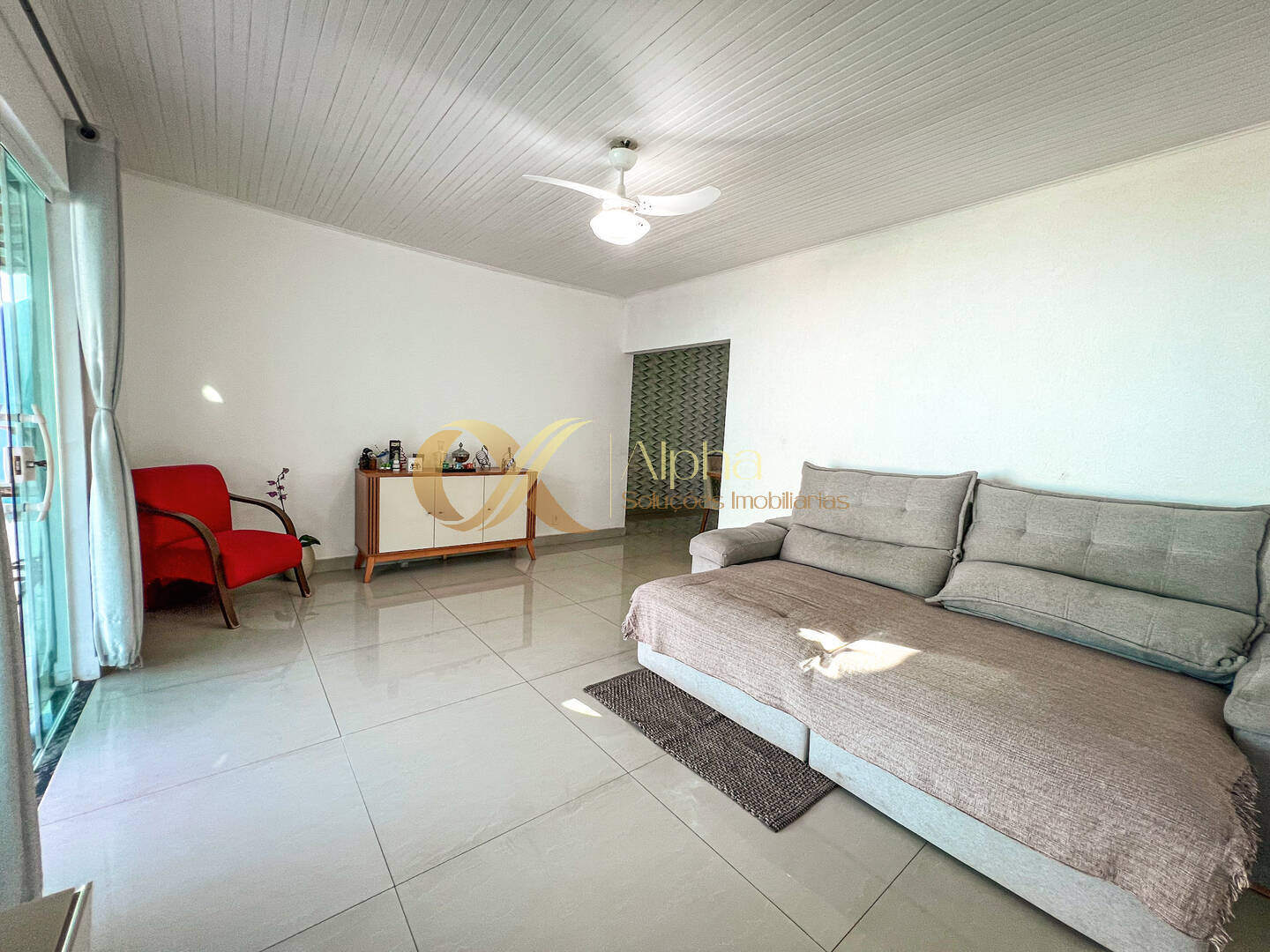 Casa à venda com 3 quartos, 126m² - Foto 4