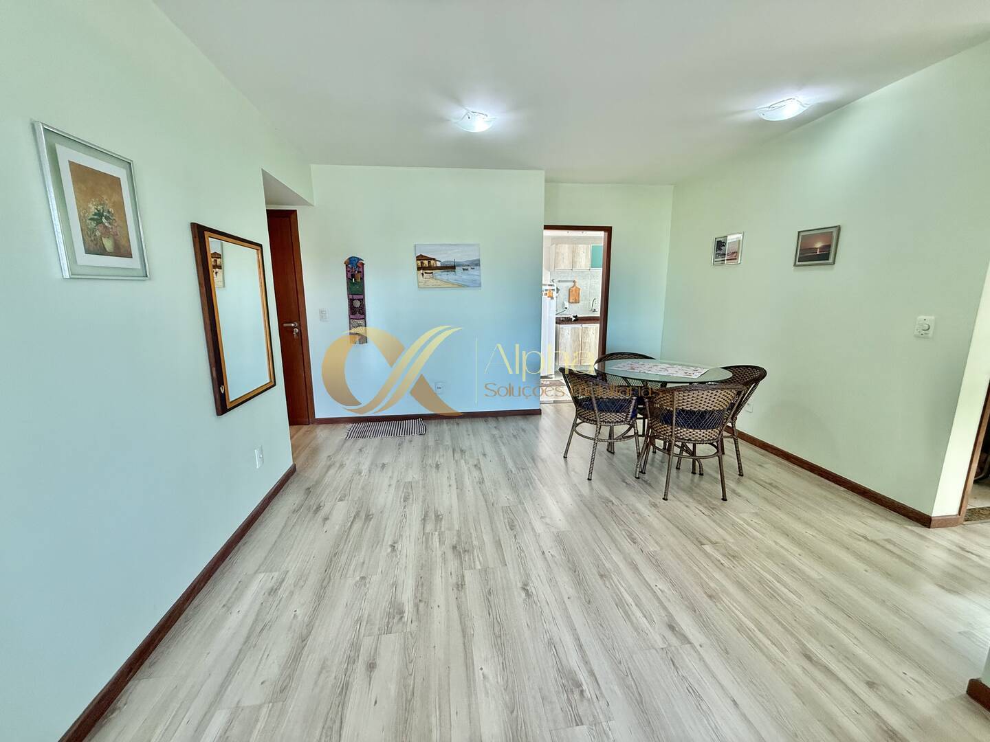 Apartamento à venda com 2 quartos, 106m² - Foto 3