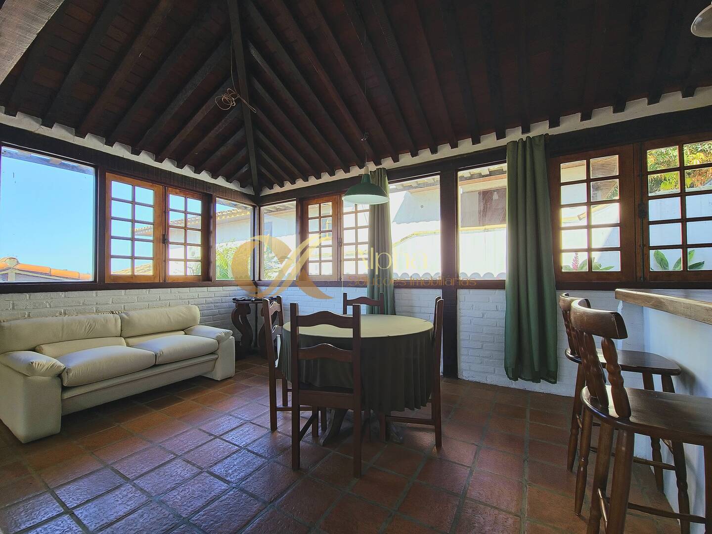 Casa, 4 quartos, 270 m² - Foto 19