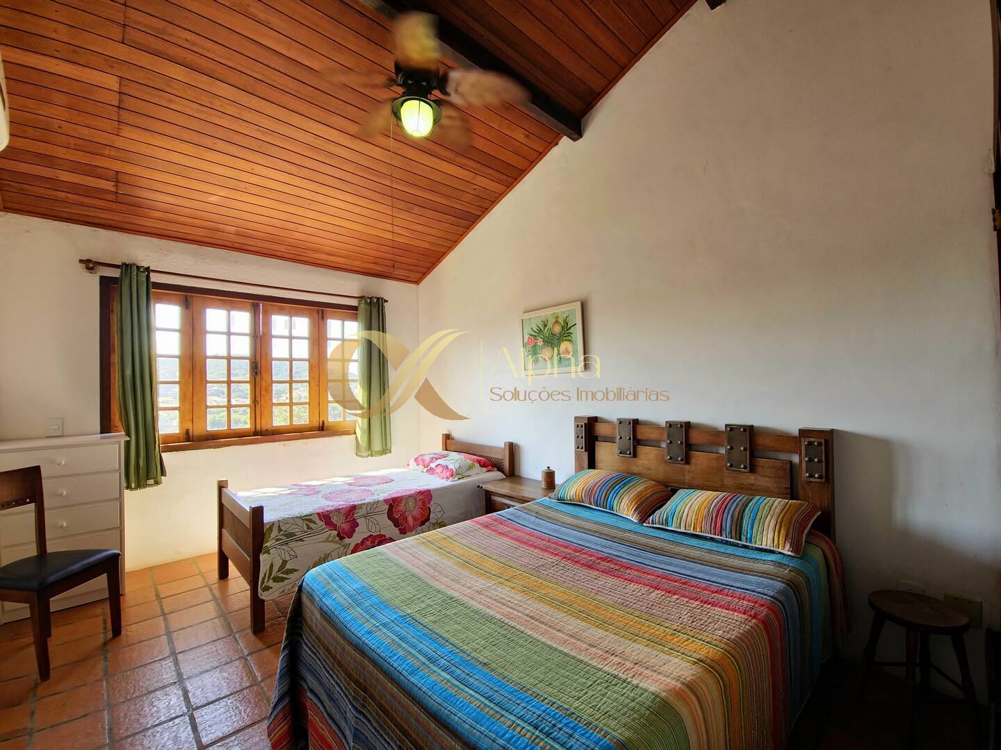 Casa, 4 quartos, 270 m² - Foto 34