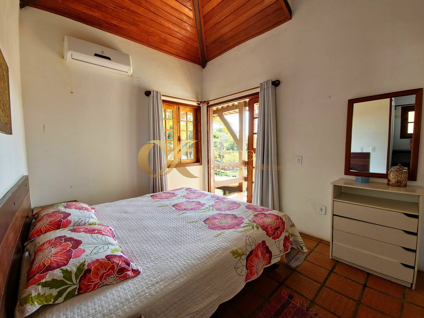 Casa, 4 quartos, 270 m² - Foto 39