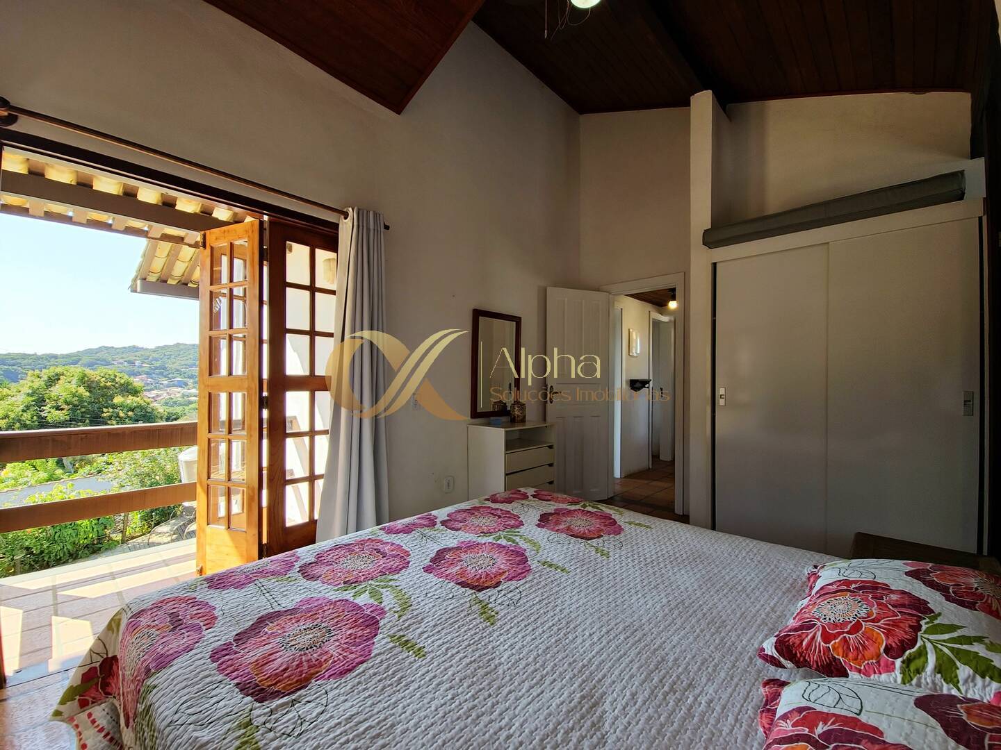 Casa, 4 quartos, 270 m² - Foto 40