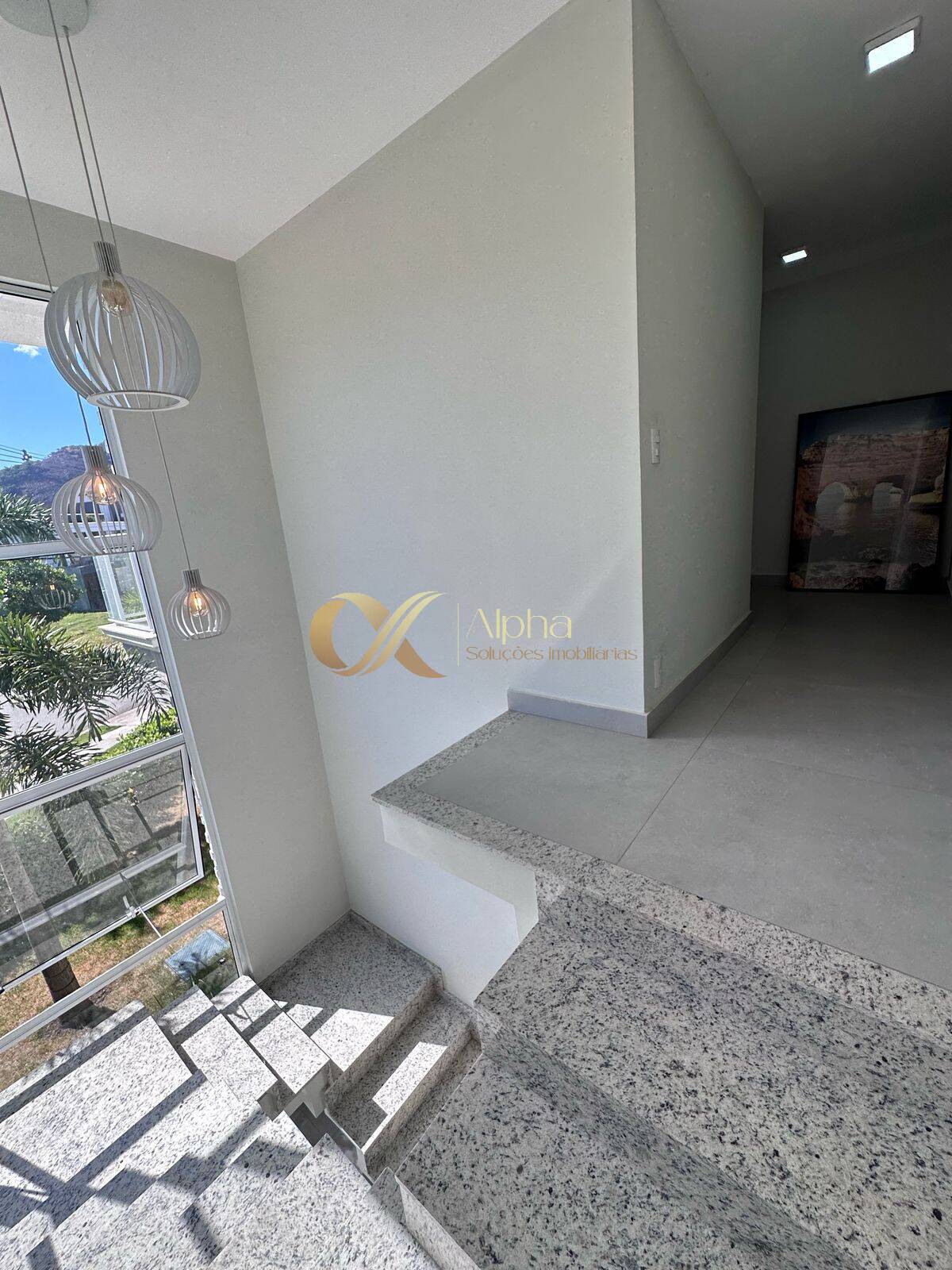 Casa à venda com 4 quartos, 260m² - Foto 14