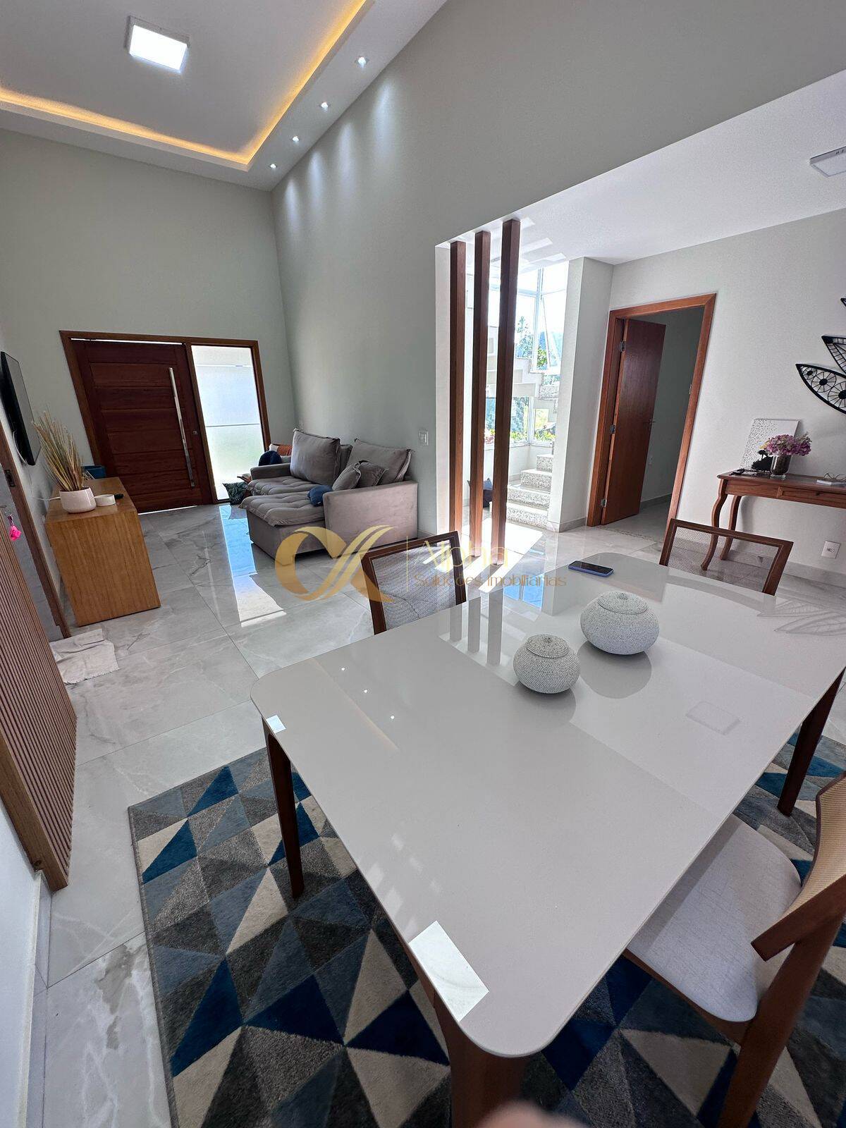 Casa à venda com 4 quartos, 260m² - Foto 8