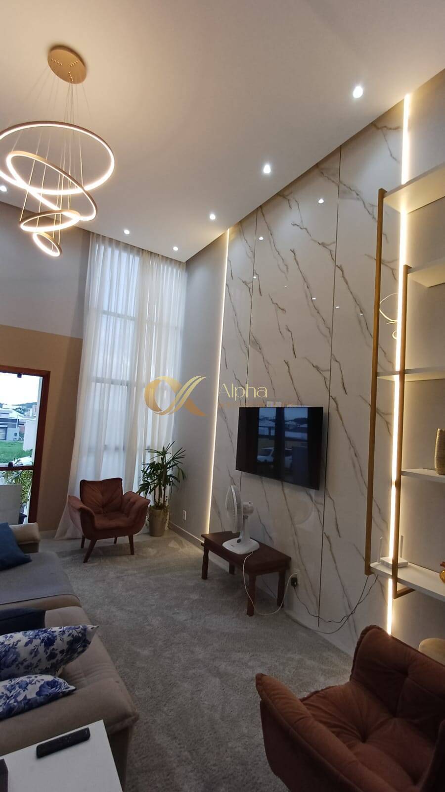 Casa à venda com 3 quartos, 360m² - Foto 8