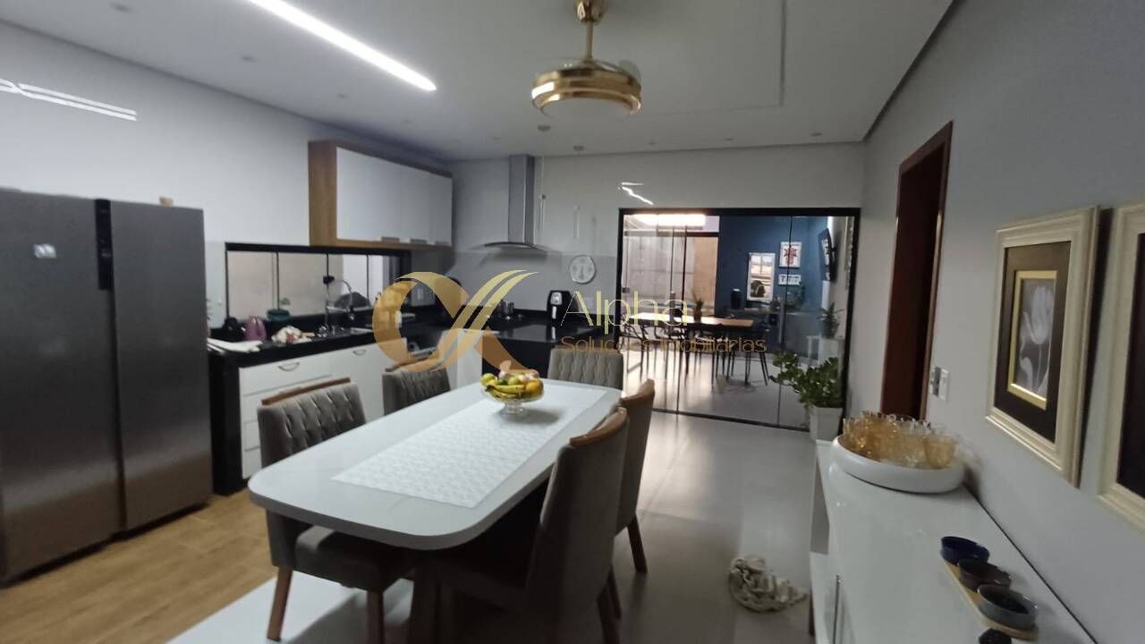 Casa à venda com 3 quartos, 360m² - Foto 14