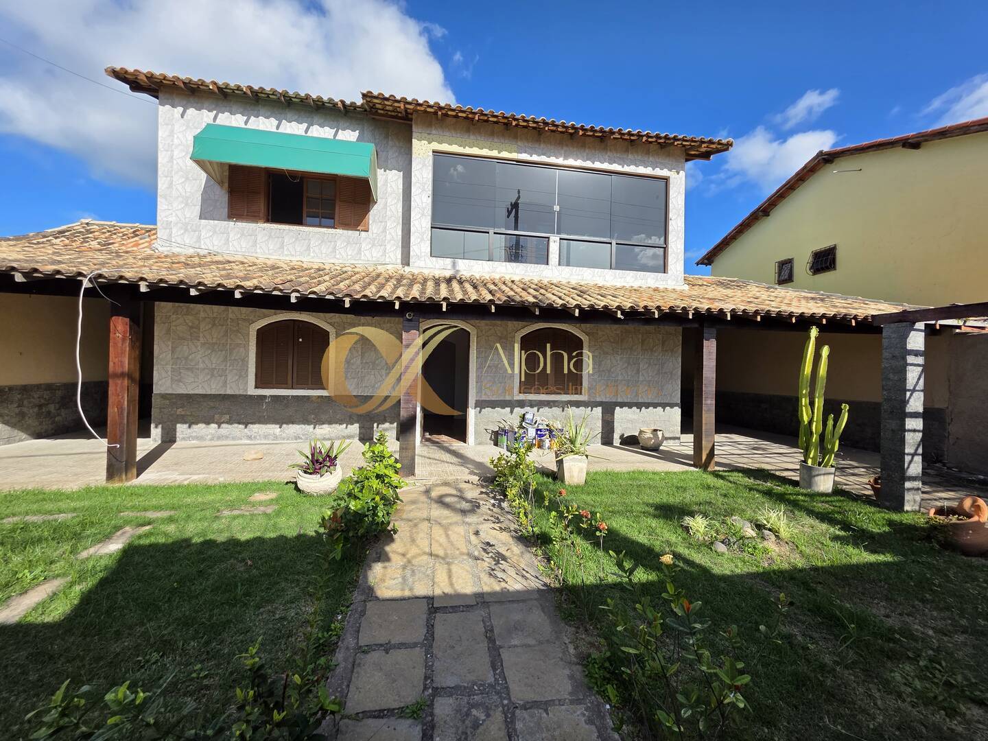 Casa à venda e aluguel com 6 quartos, 338m² - Foto 4