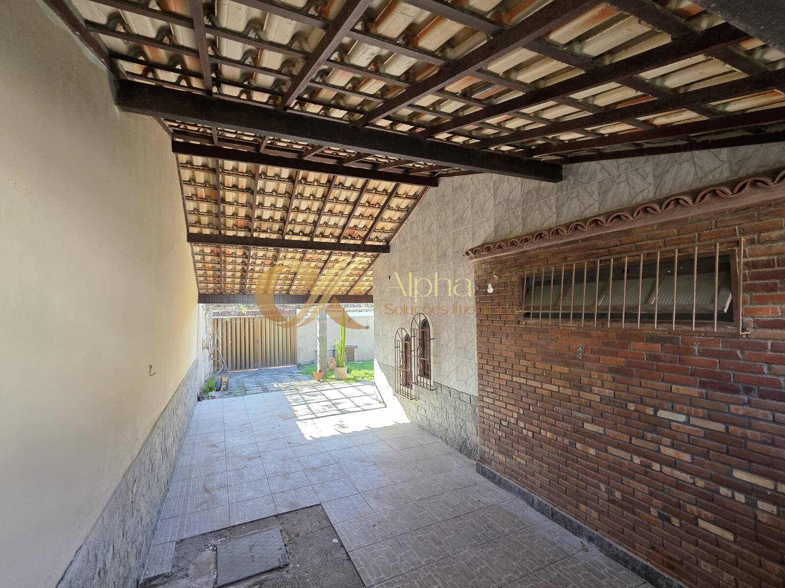 Casa à venda e aluguel com 6 quartos, 338m² - Foto 14
