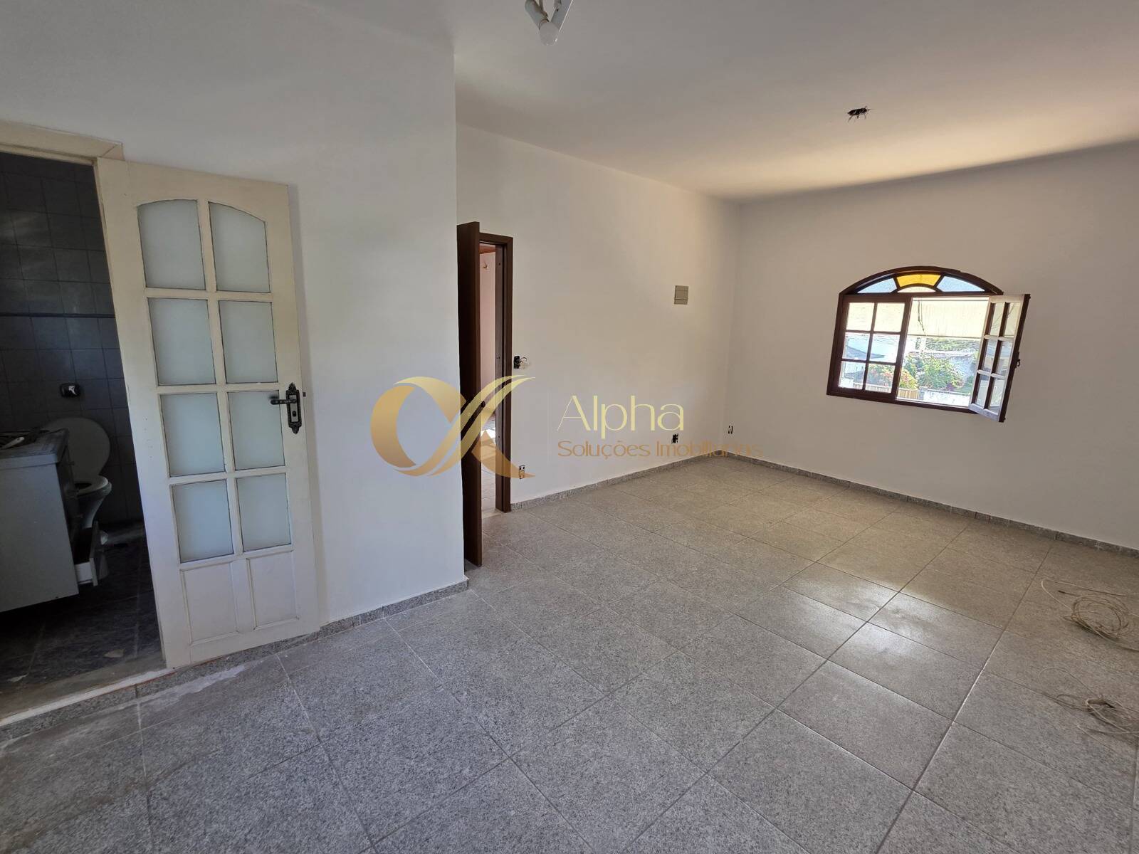 Casa à venda e aluguel com 6 quartos, 338m² - Foto 16