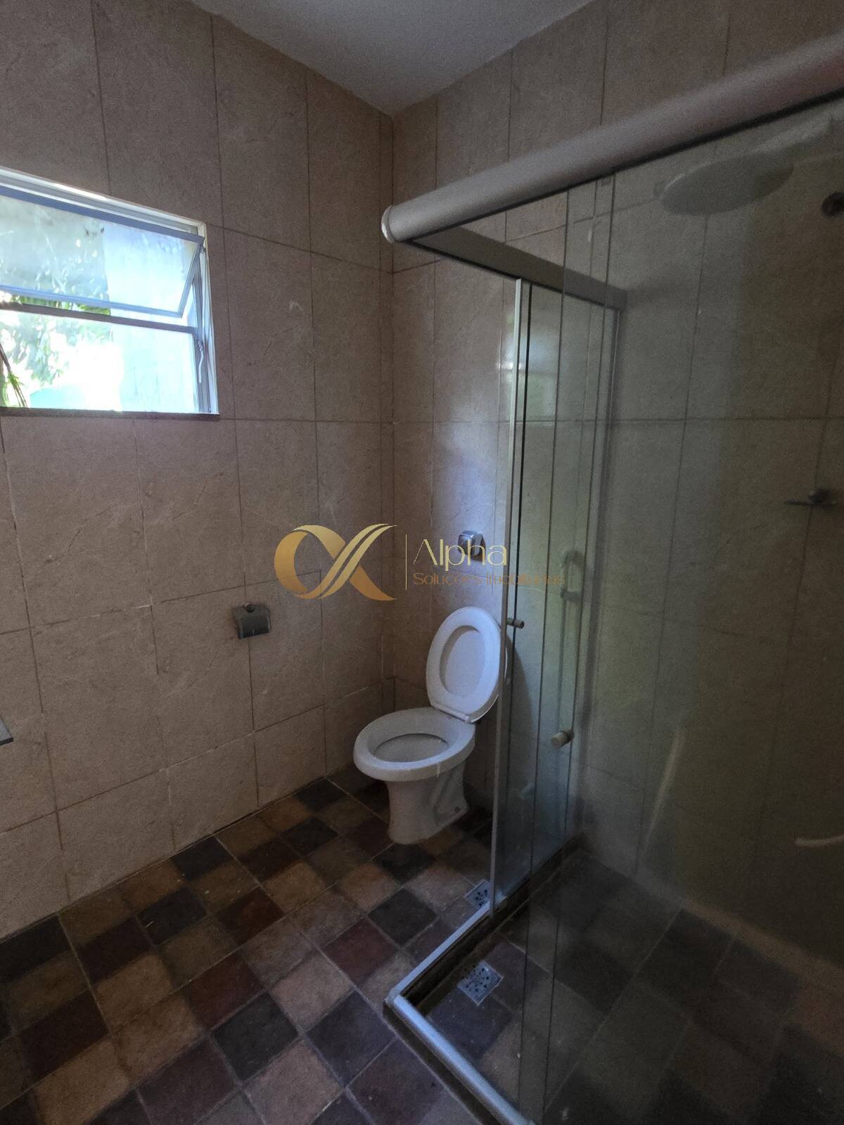 Casa à venda e aluguel com 6 quartos, 338m² - Foto 31