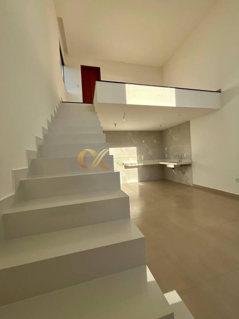 Casa à venda com 2 quartos, 180m² - Foto 10