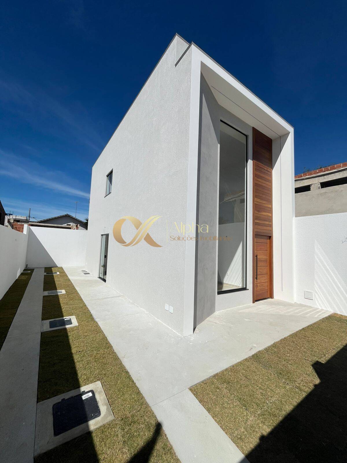 Casa à venda com 2 quartos, 180m² - Foto 2