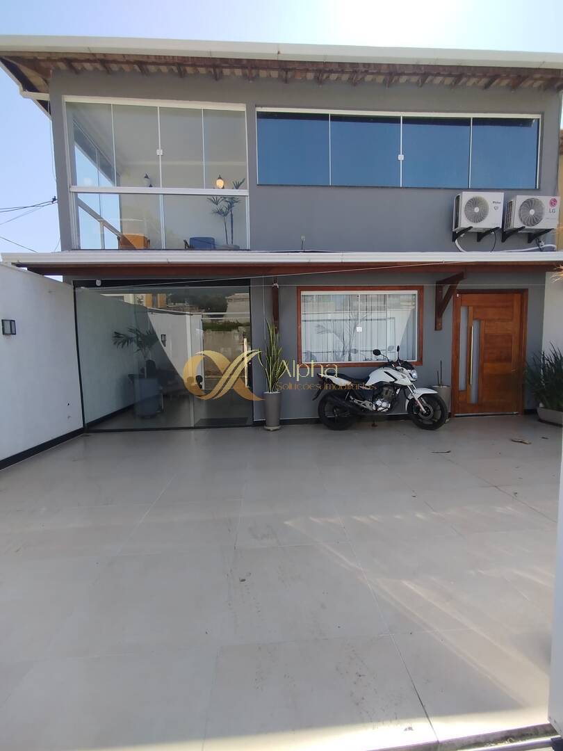 Casa à venda com 3 quartos, 180m² - Foto 3