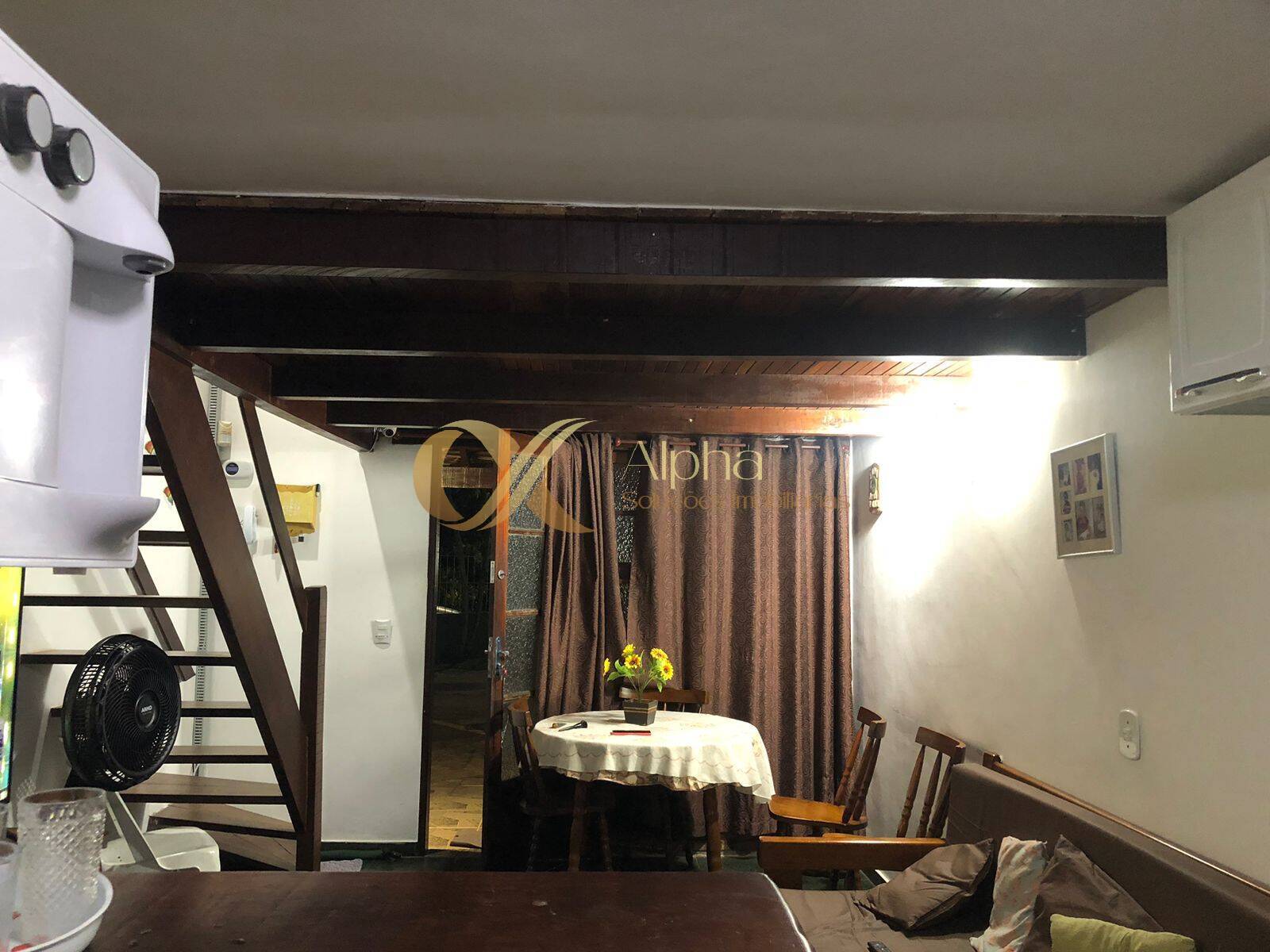 Casa à venda com 1 quarto, 70m² - Foto 9