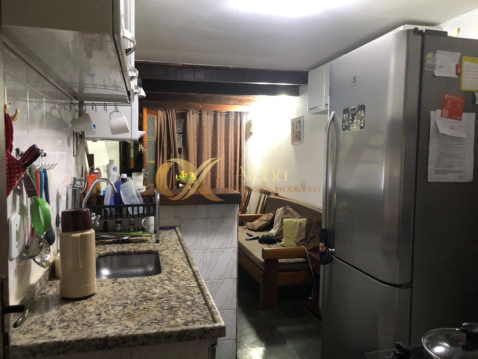 Casa à venda com 1 quarto, 70m² - Foto 10