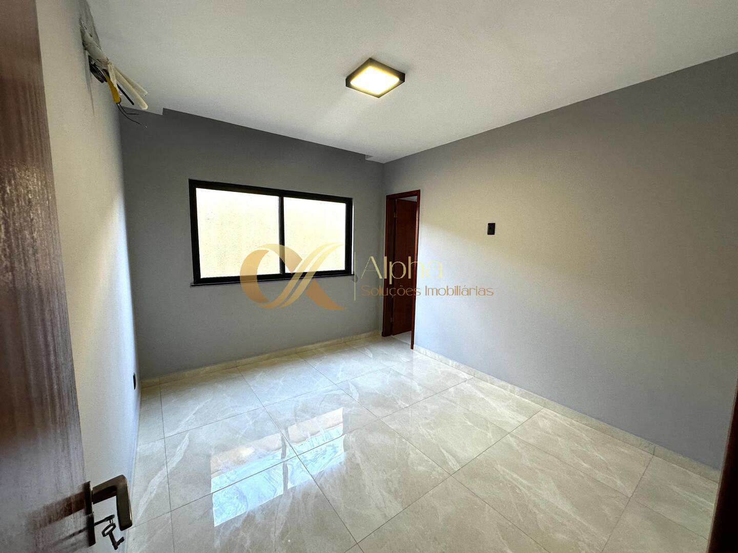 Casa à venda com 3 quartos, 156m² - Foto 9