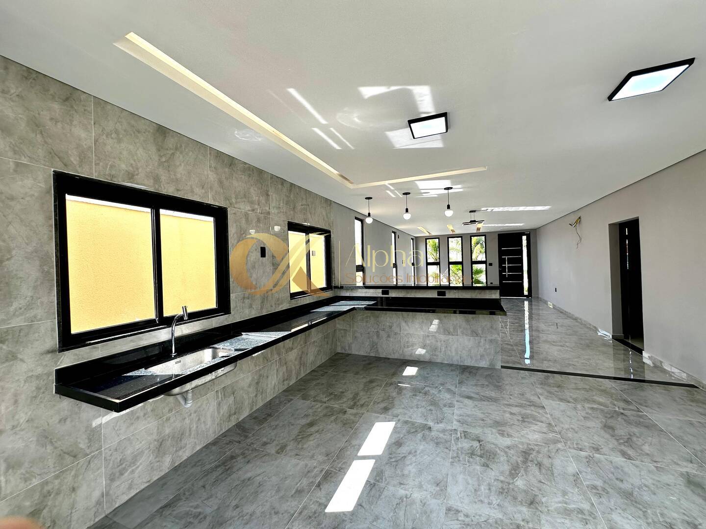Casa à venda com 3 quartos, 156m² - Foto 7