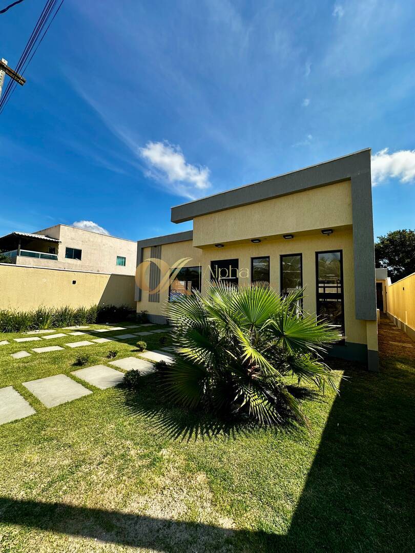 Casa à venda com 3 quartos, 156m² - Foto 2