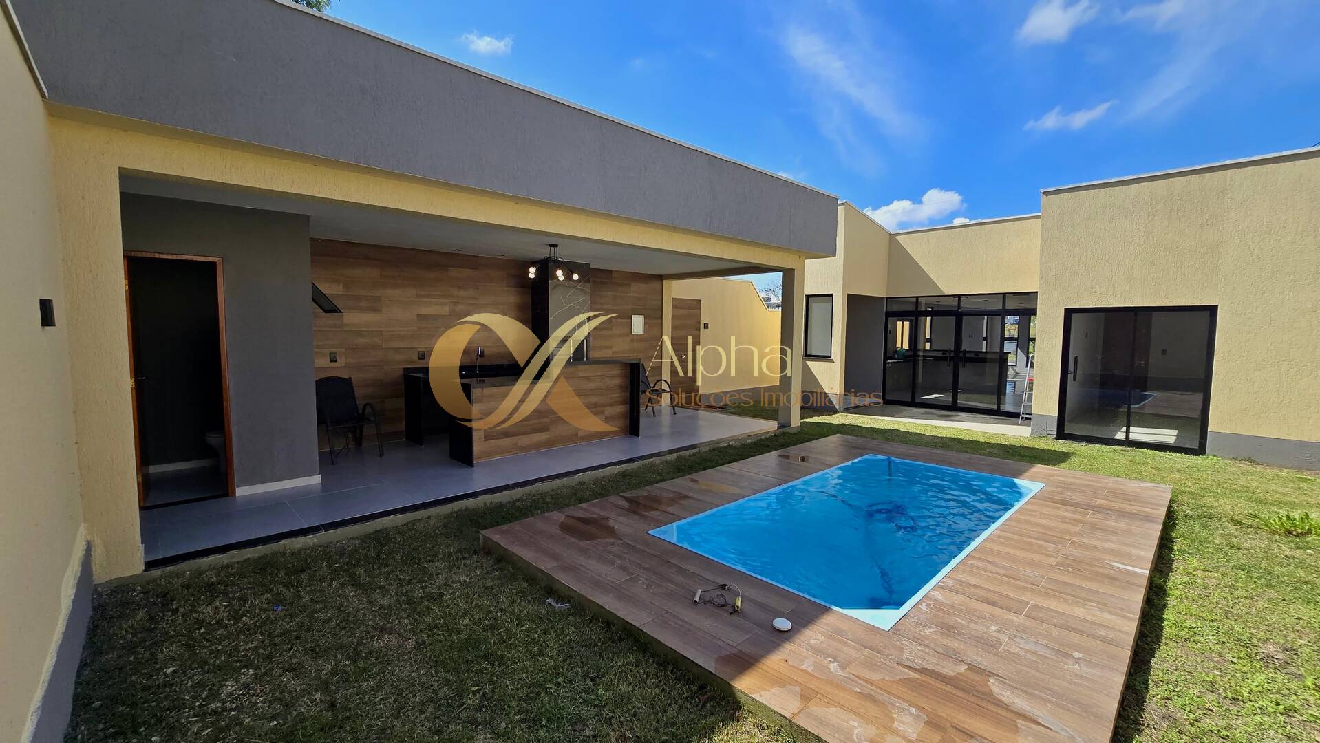 Casa à venda com 3 quartos, 156m² - Foto 18
