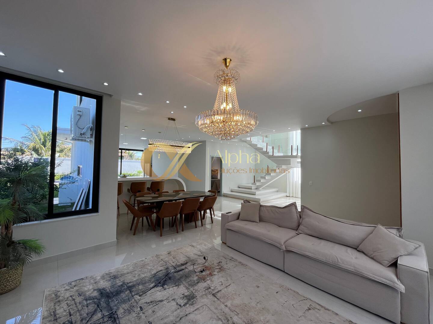 Casa à venda com 4 quartos, 209m² - Foto 4