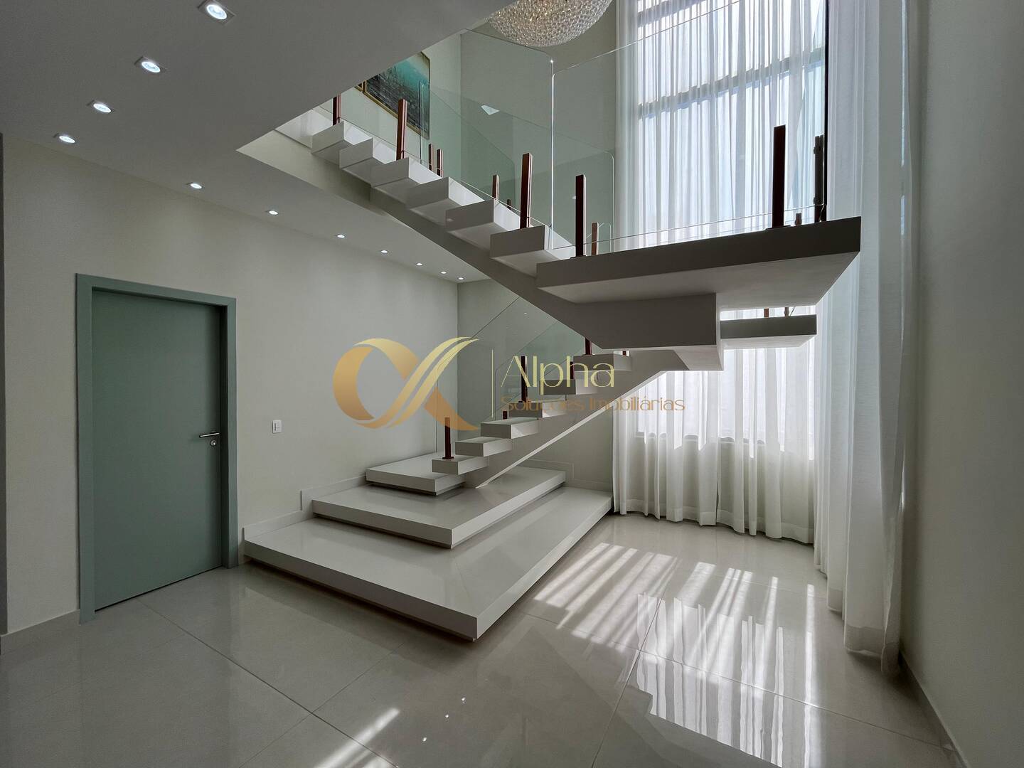 Casa à venda com 4 quartos, 209m² - Foto 11